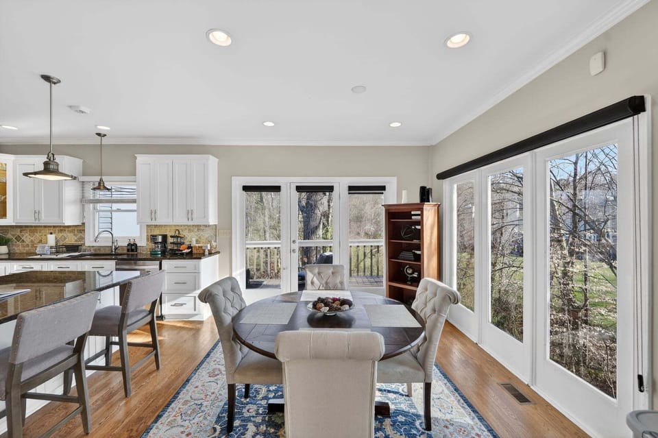 Door, Architecture, Building, Dining Room, Dining Table