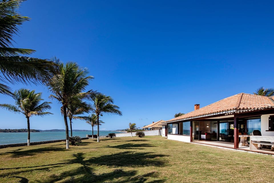 Garden,Property building,Sea view