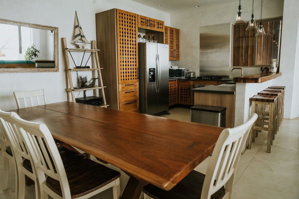 Dining area,Seating area