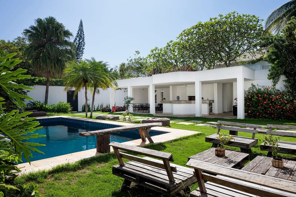 Garden,Pool view,Swimming pool