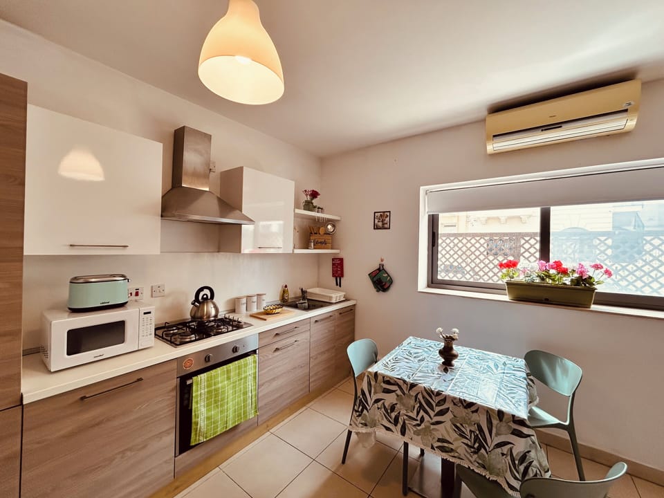 Kitchen area