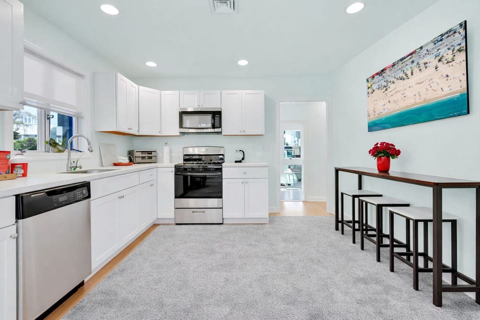 kitchen # 2unit Fully equipped on 2nd floor. New appliances.