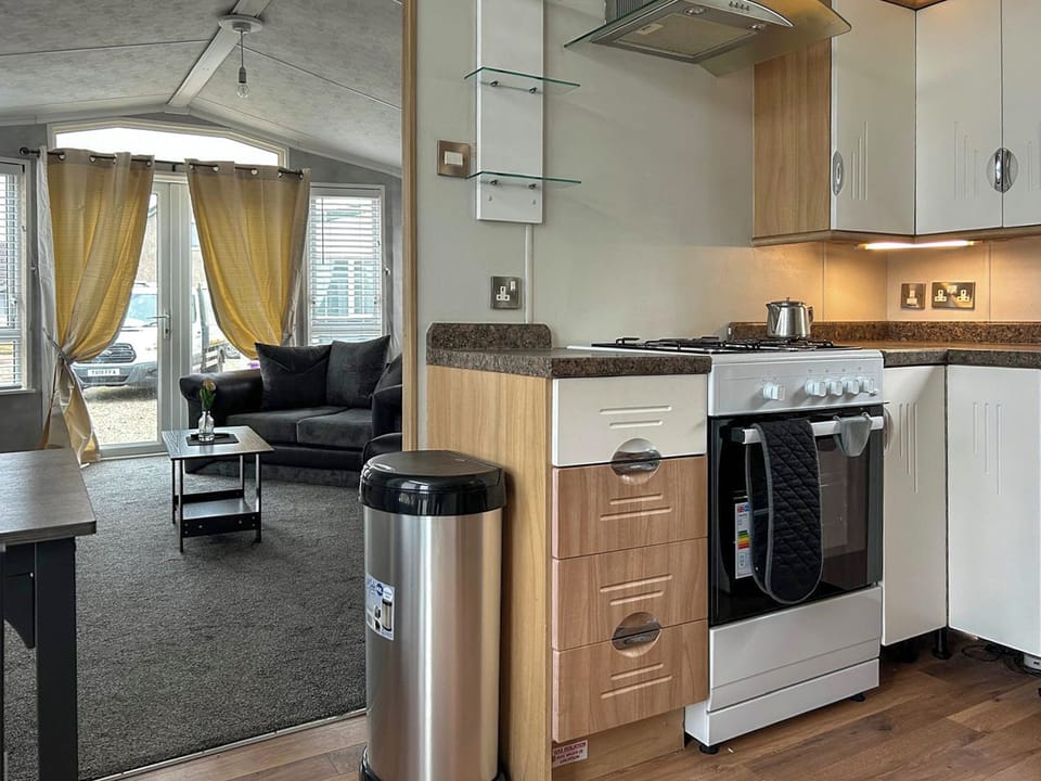 Kitchen | The Meadow - Brechin Retreats, Brechin