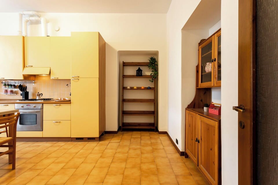 Dining Room, Kitchen