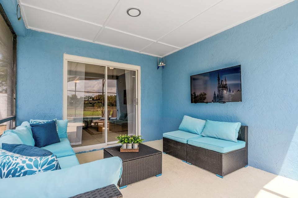 Lounge Area