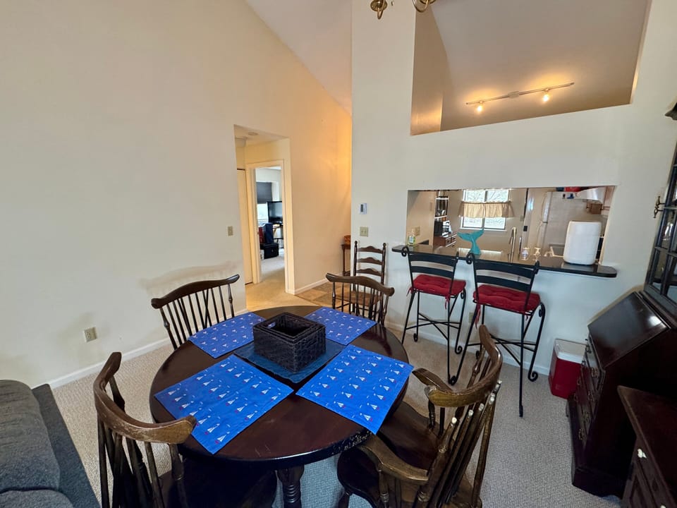 Dining / Living Room