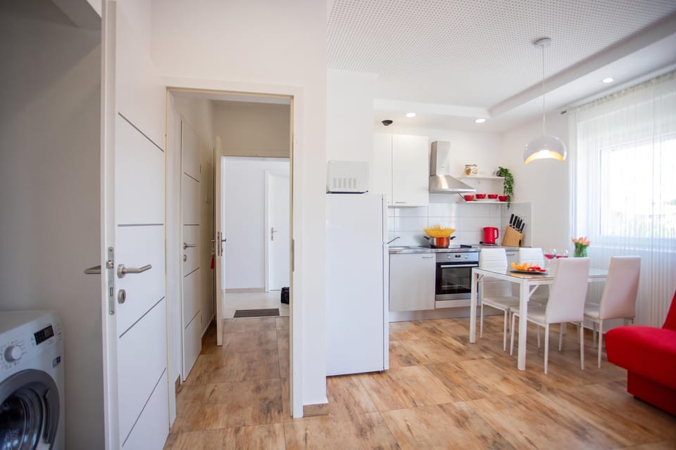 Kitchen and dining area