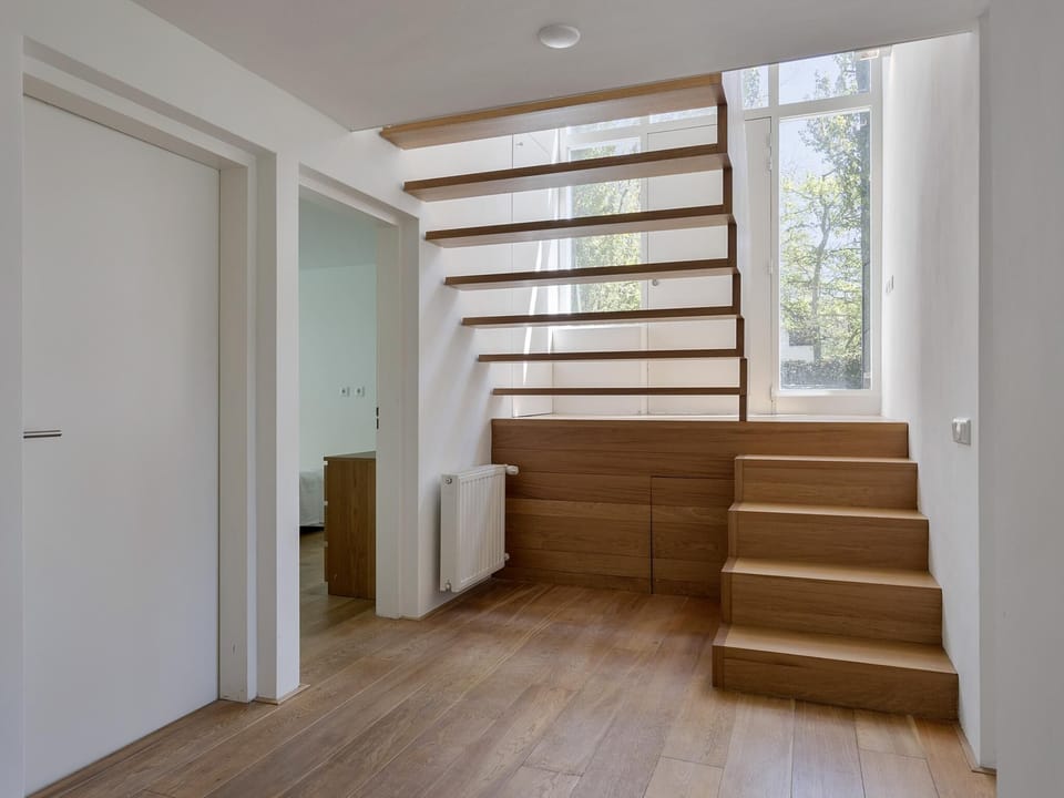 Entrance / Reception