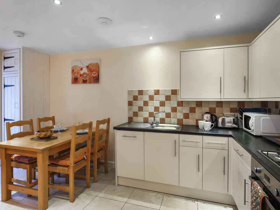 Kitchen/diner | Cut Lloi, Llanfair Caereinion