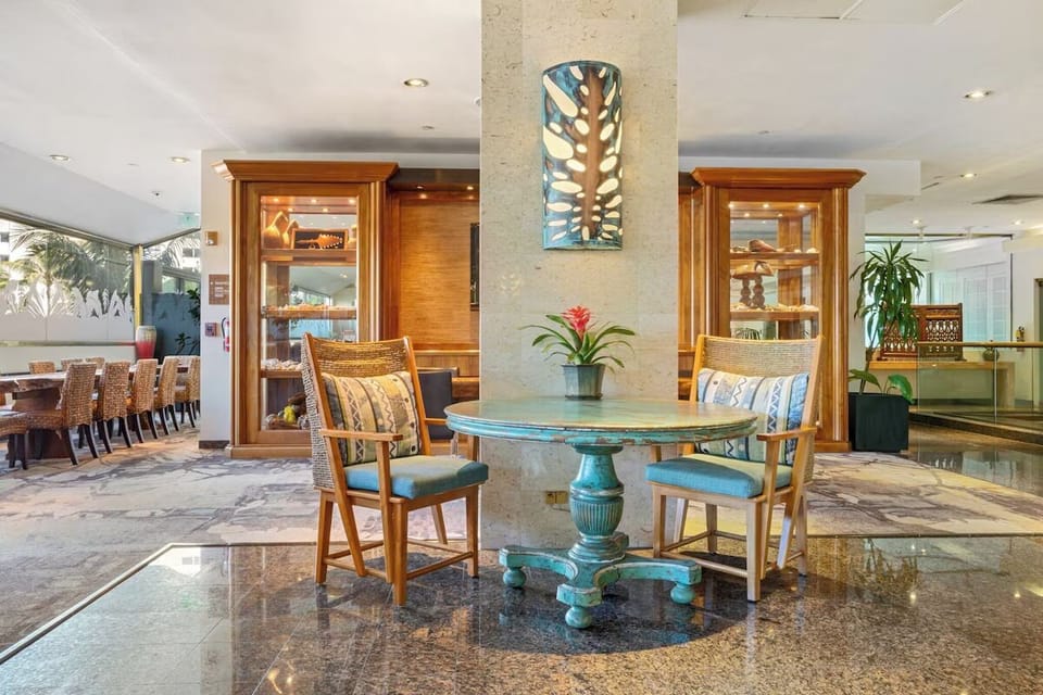 Sip and chat in open lounge spaces with resort comfort.