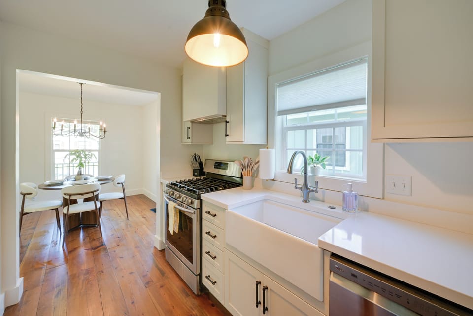 Kitchen | 1st Floor
