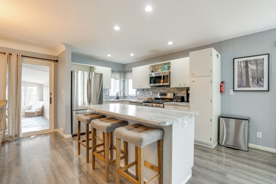 Kitchen | Main Level | Ninja Coffee Maker