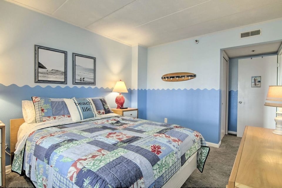 QUEEN-BEDROOM-3