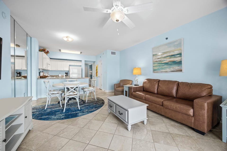 Tropic Isles 302 - Living area