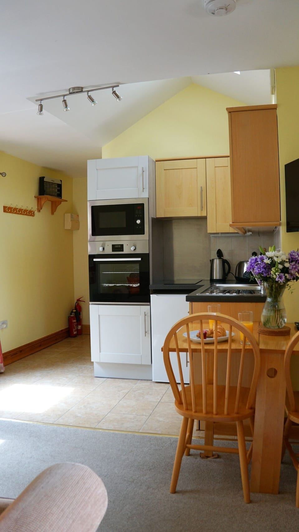 Kitchen living area