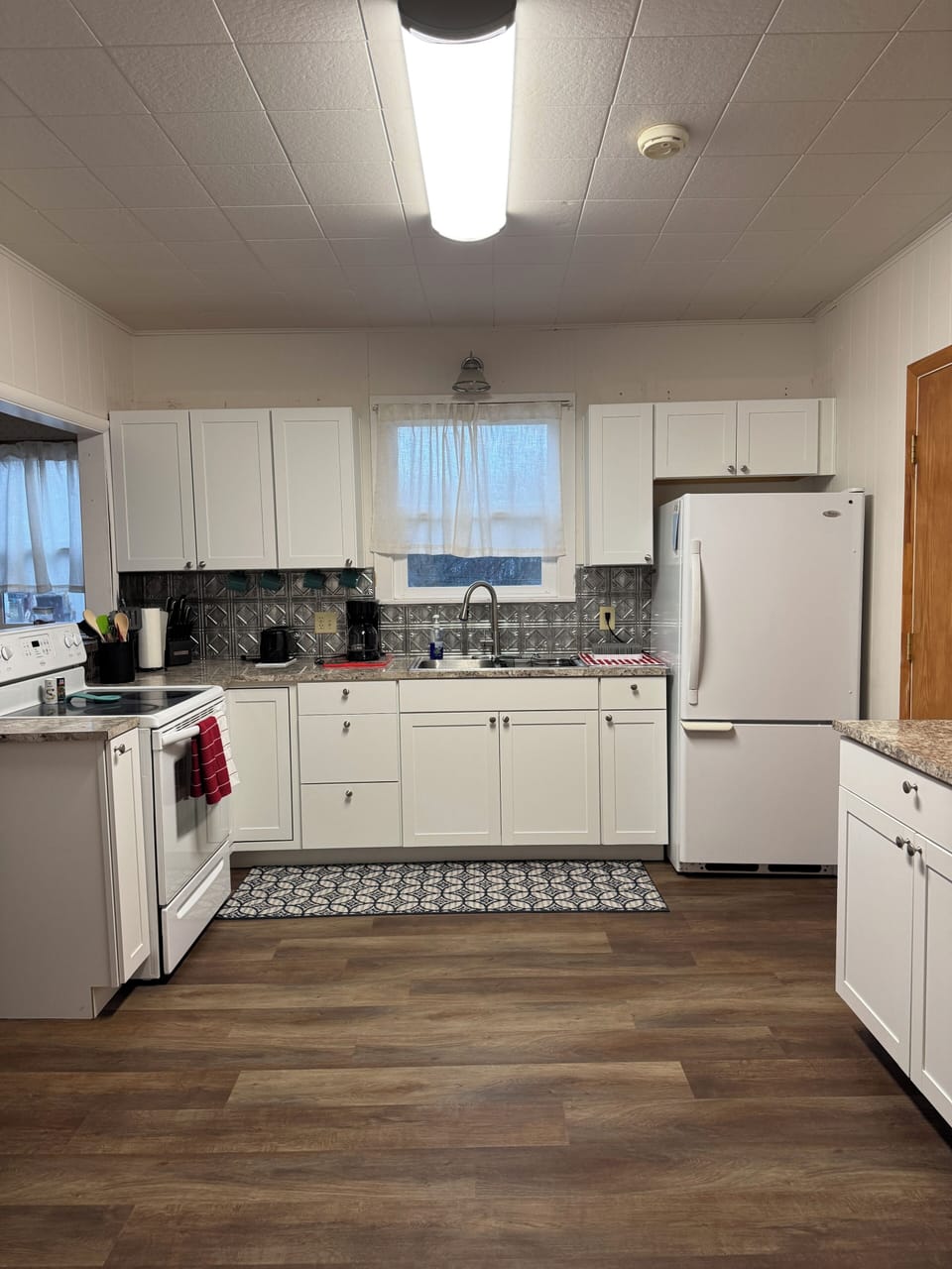 Enjoy cooking? Full Kitchen