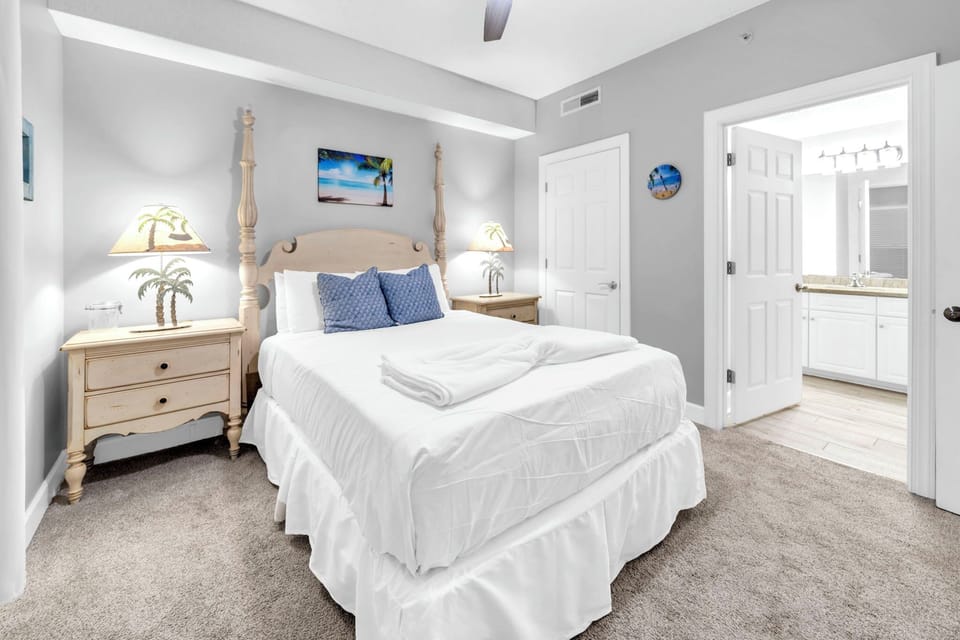 Guest bedroom