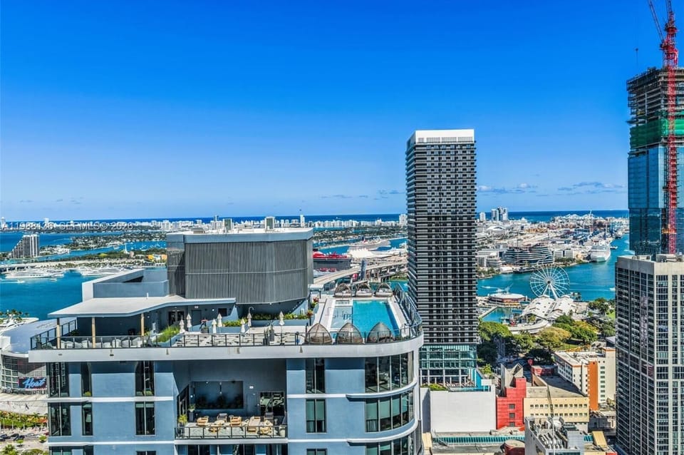 Beautiful skyline and bay views from the unit