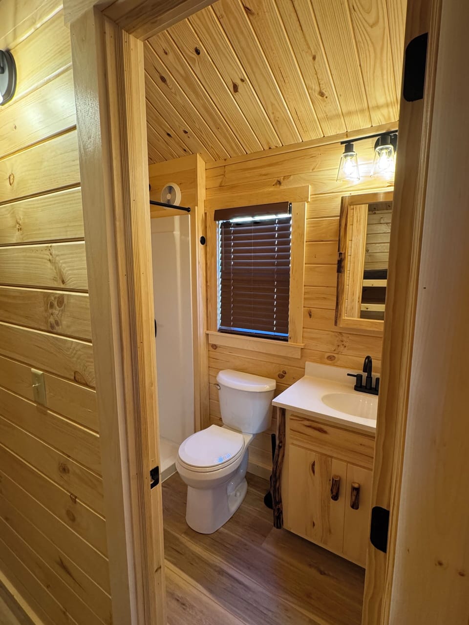 Shower, toilet