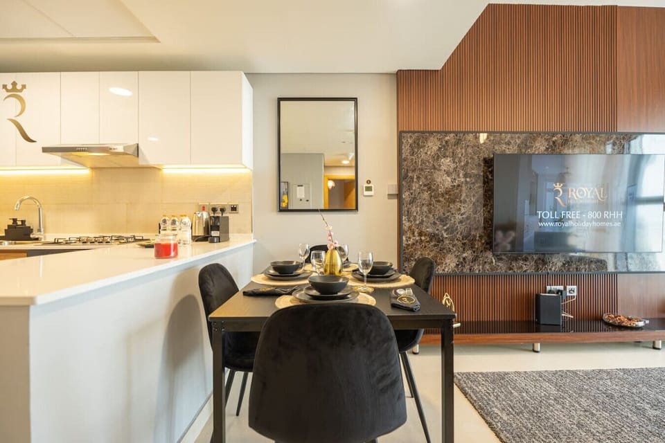 Cozy Seating: Comfortable table and chairs designed to seat 4 guests for meals or casual gatherings.