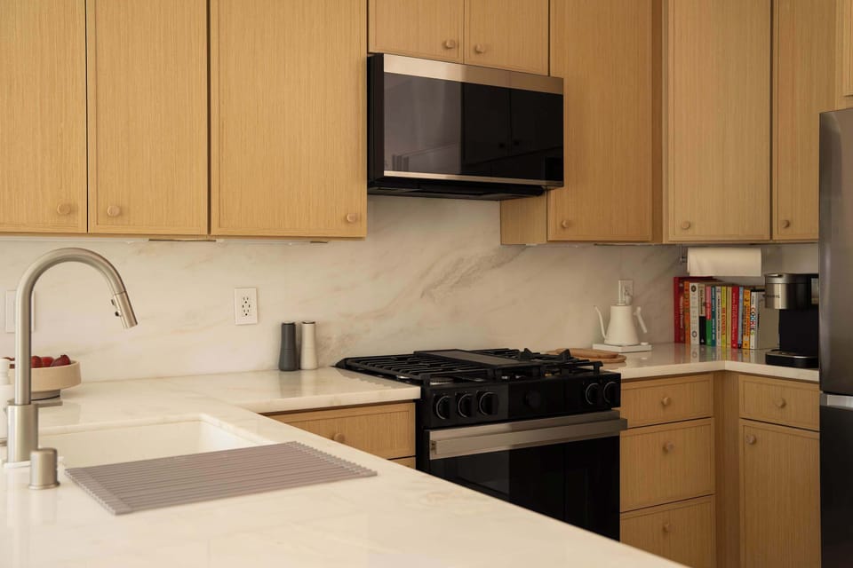 Everything you need for a quiet breakfast or a dinner for six, all within reach.
