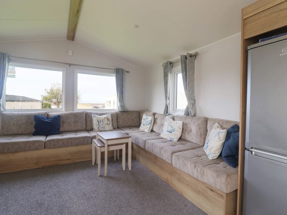 39 Greenlands, Littlesea Holiday Park