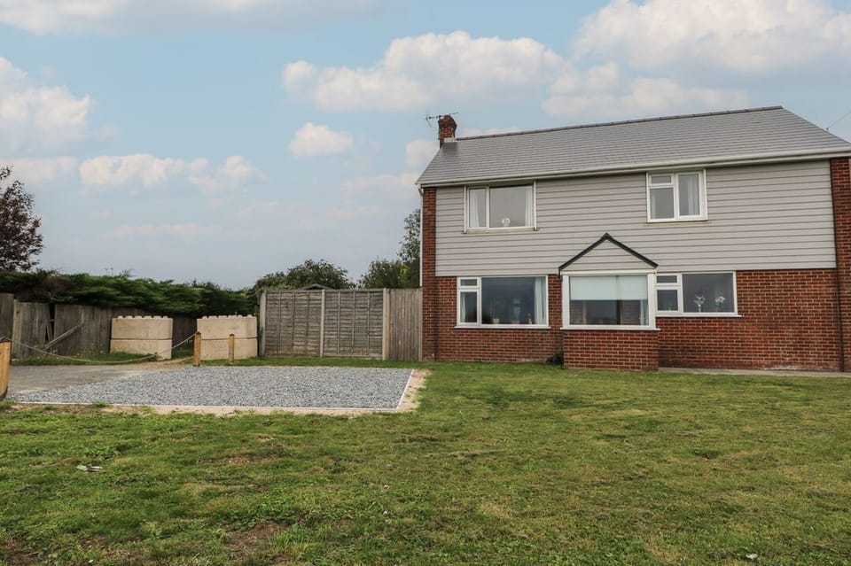 Walmer Court Farmhouse