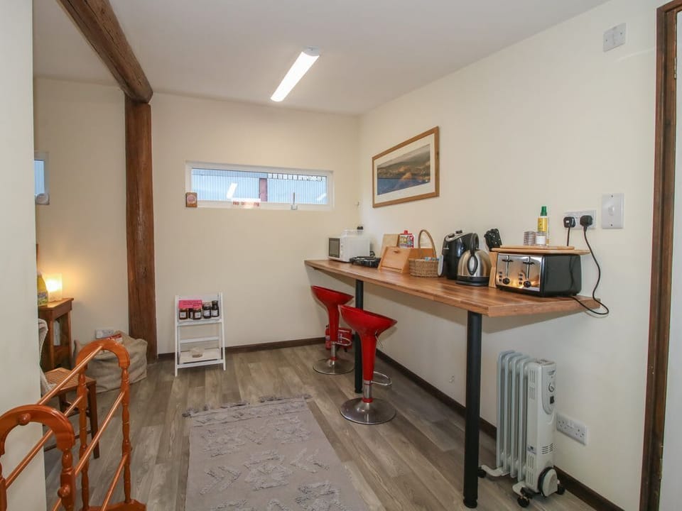 Sharon's Shepherd Hut