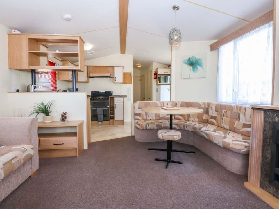 Hideaway Lodge