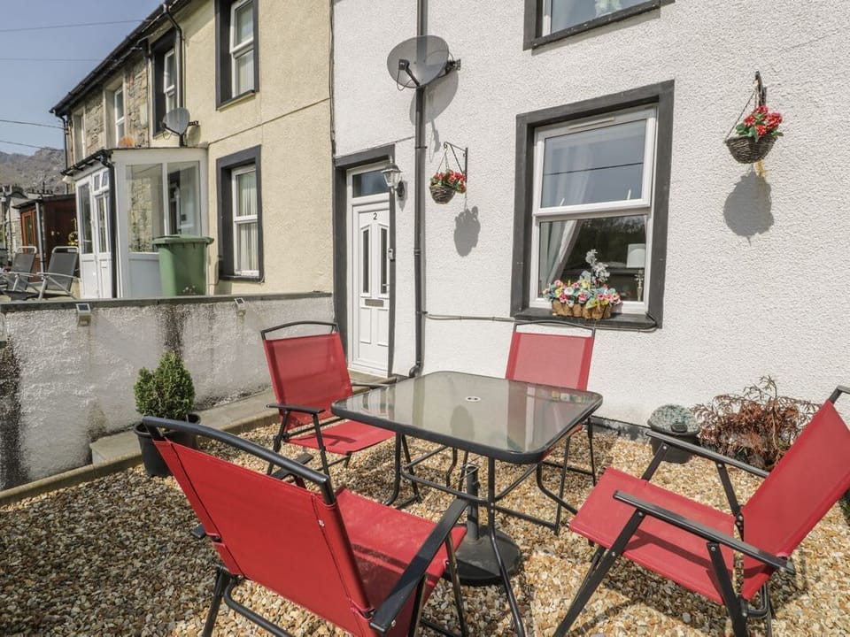 2 Holland Terrace