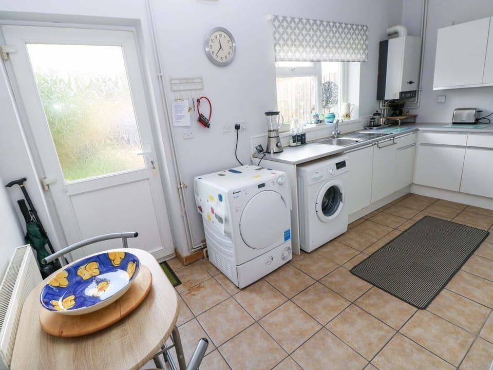 Tawe Cottage