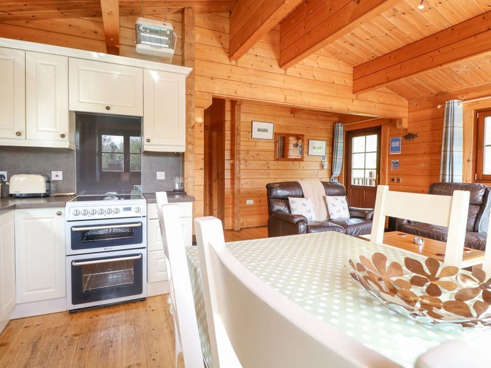 Heron Lodge