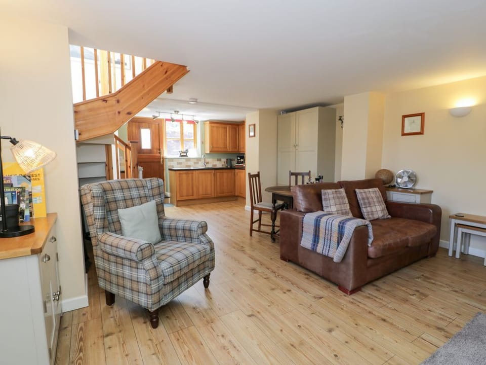 Woodpecker Cottage