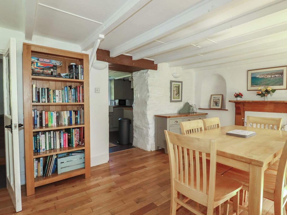 Blowing House Cottage