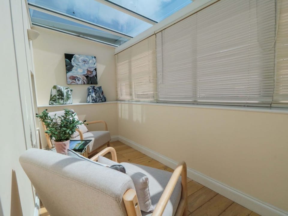 Scalby Grove Cottage