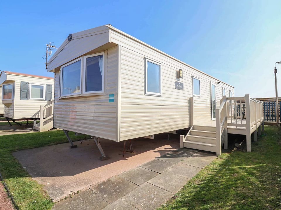 Golden Sands Kinmel Bay - 20528