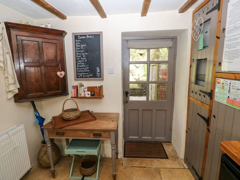 1 Mill Farm Cottages
