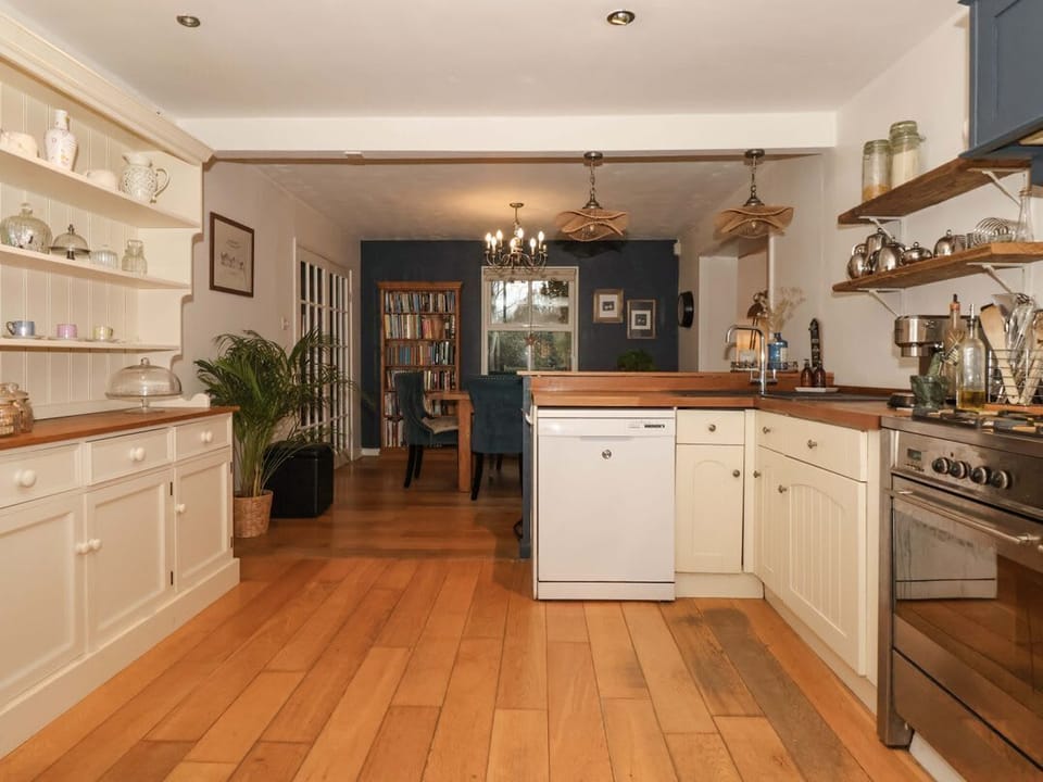 Lair Close House