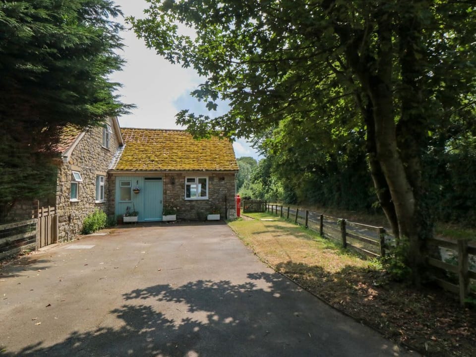 Walnut Cottage
