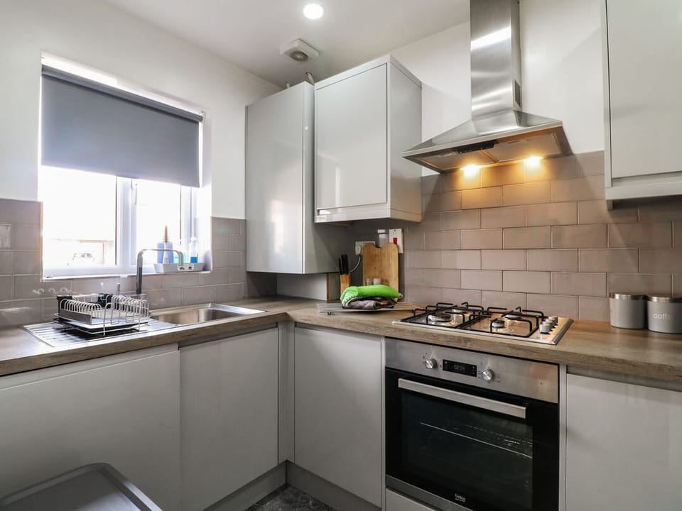 32 Moorland House