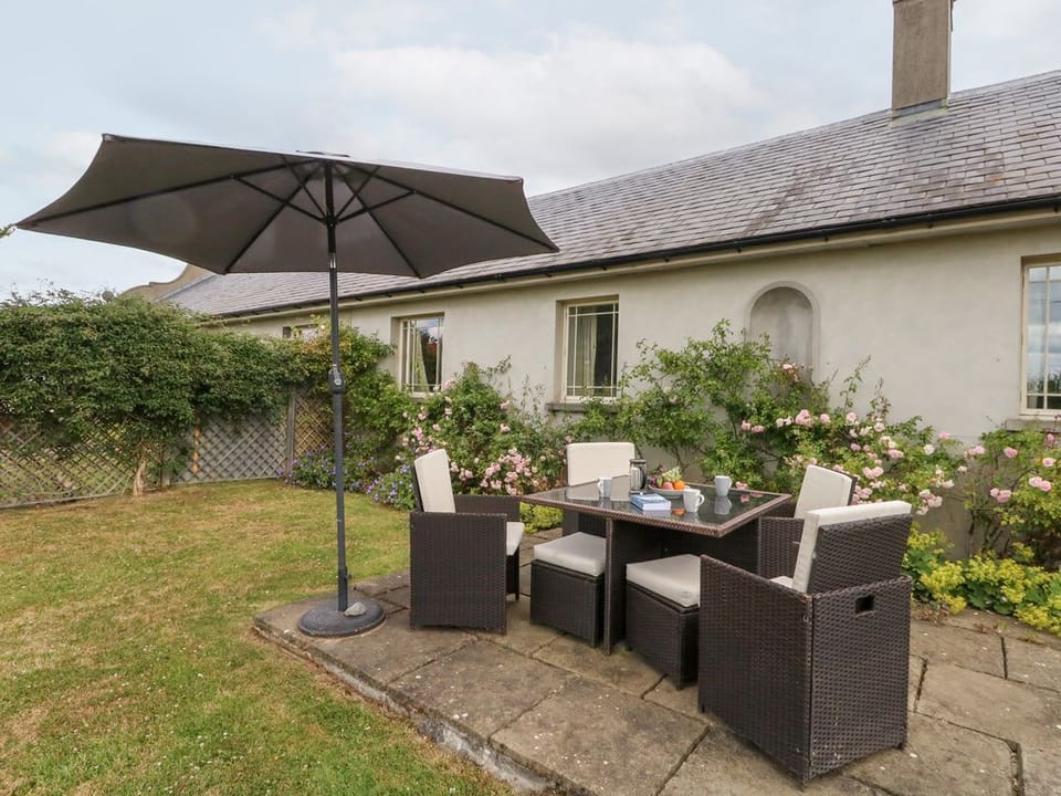 Mappowder Cottage