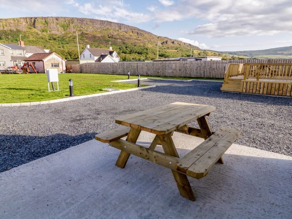 Meric Stone Holiday lets Caravan 1