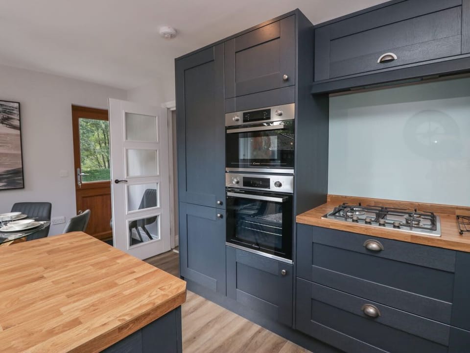 Garden Cottage No 1