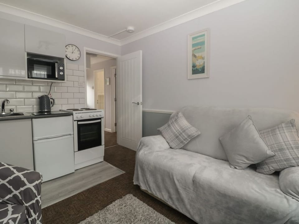 Flat 4, Big Tree Holiday Flats