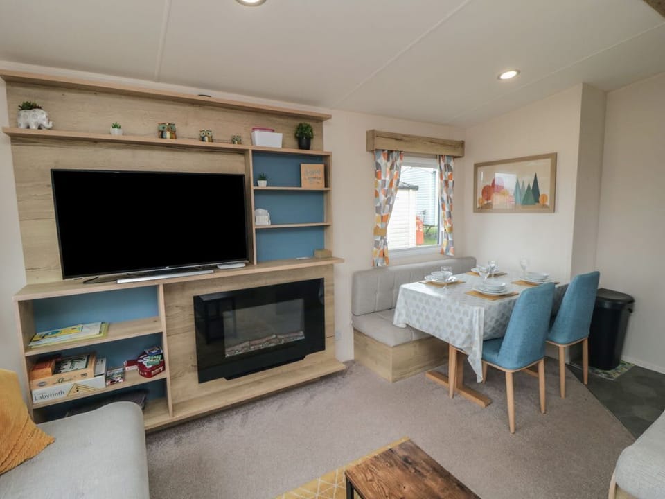 No30 Elm Rise