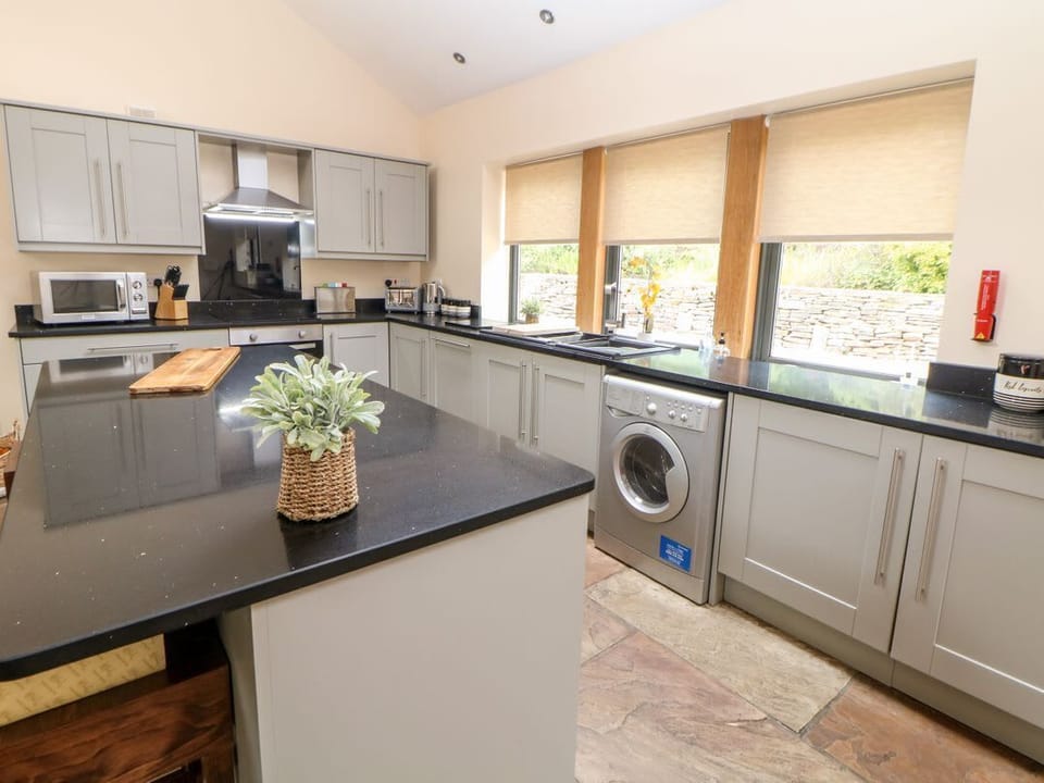 2 Pheasant Lane