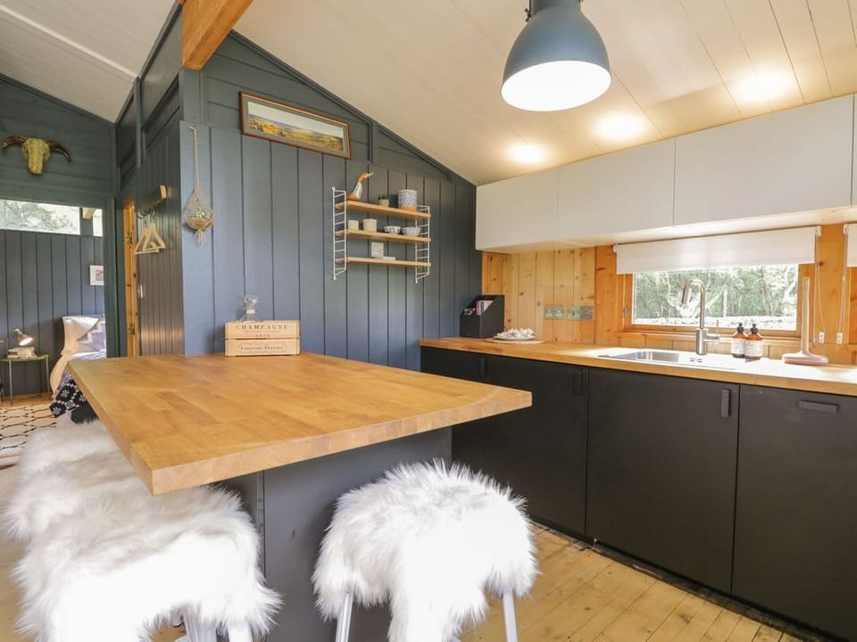 Blue Pine Lodge