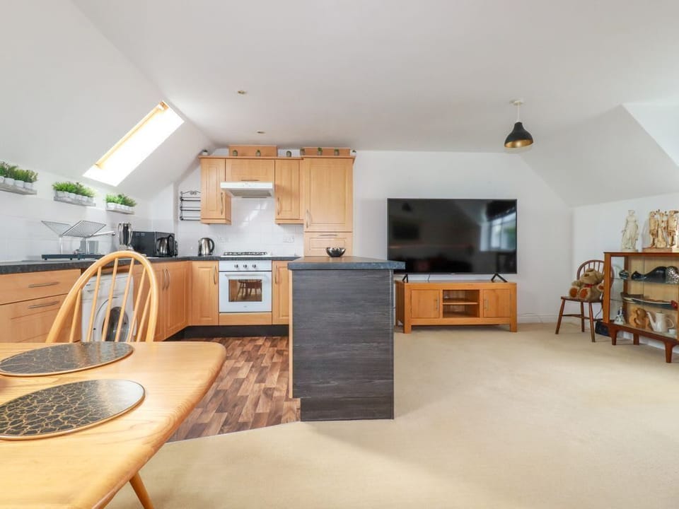 20 Keay Heights