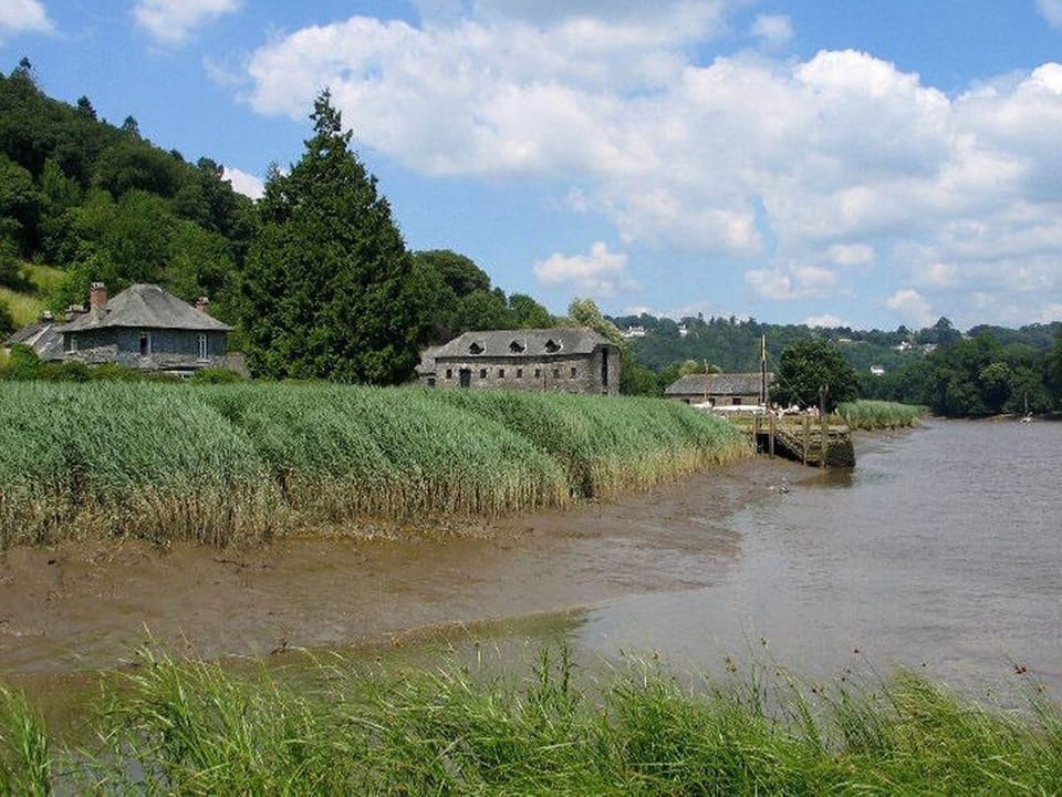 Valley Lodge 2