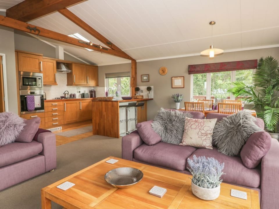 Bulmer Farm Lodge